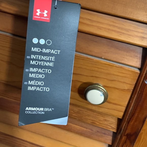 New- Under Armour Women's Vanish Mid Sports Bra - Picture 8 of 8